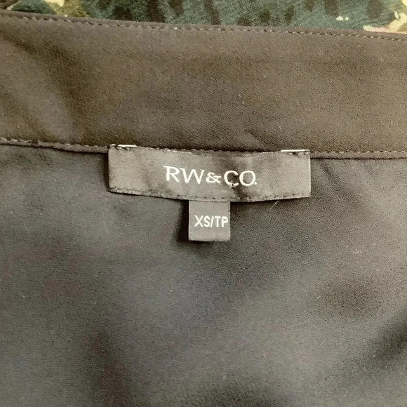 RW&CO Dark Floral Maxi Dress Size XS - Picture 11 of 16